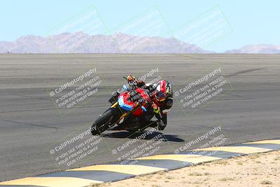 media/May-14-2022-SoCal Trackdays (Sat) [[7b6169074d]]/Bowl (1120am)/